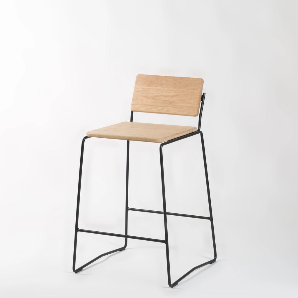 SA650 Bar Stool - Hunt Furniture